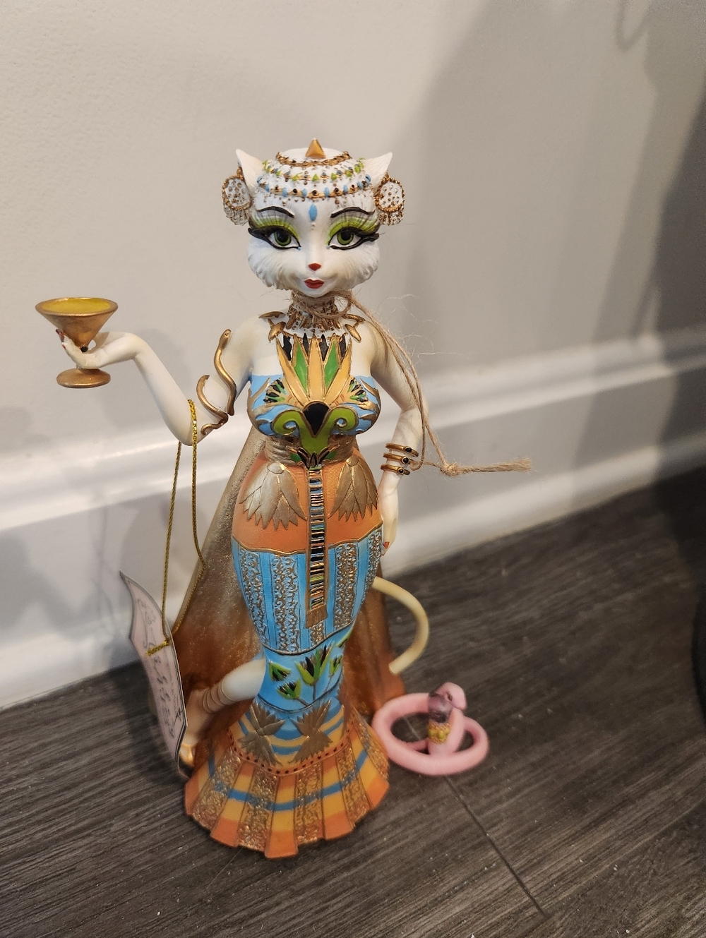 Margaret Le Van Alley Cats Kittypatra Queen Figurine - Picture 2 of 7